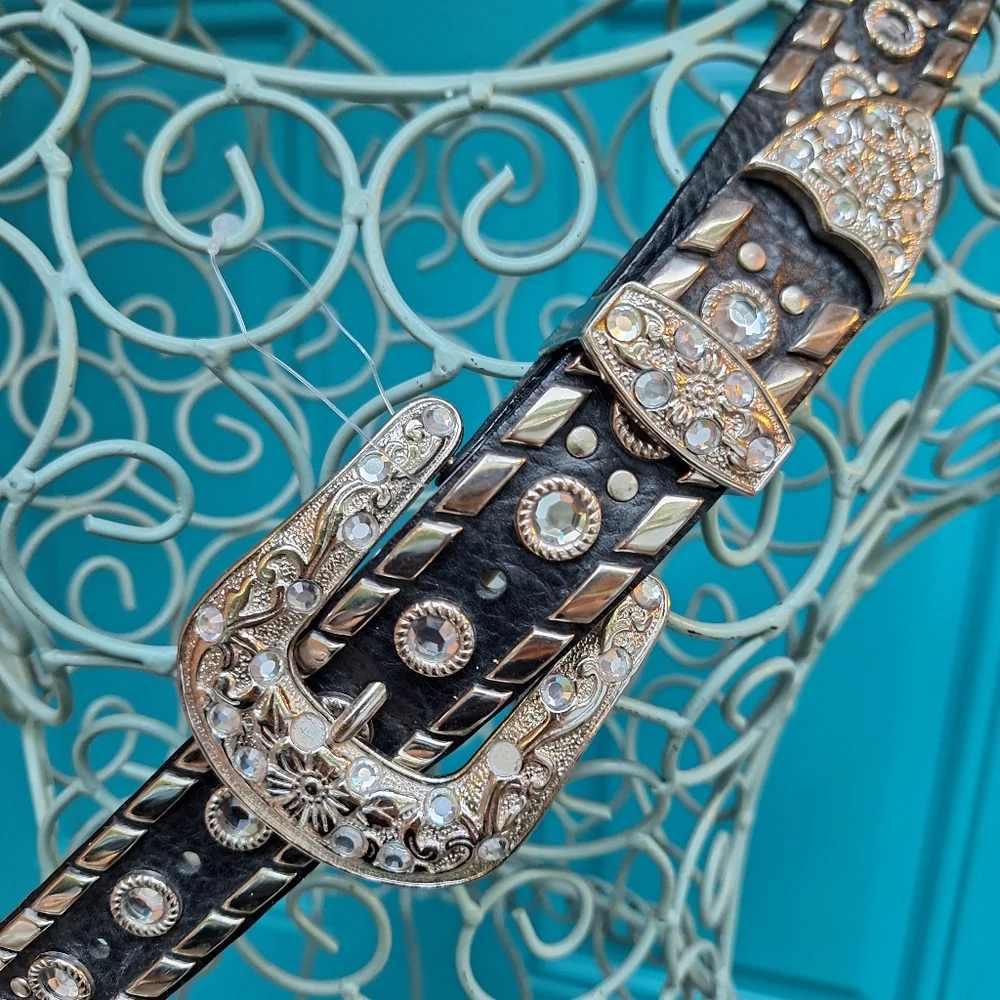 Studded Leather Belt Metal Rivets Silver Crystal Studs Womens italian Western - Picture 13 of 17